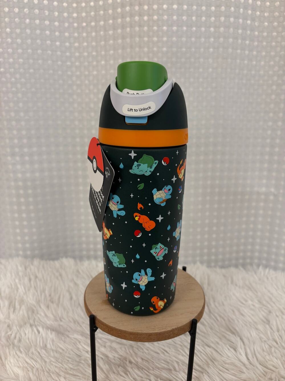 NWT Pokémon Owalo Kanto
16 oz. Water Bottle